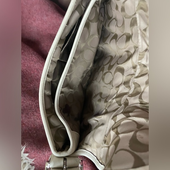 COACH 9248 Soho Buckle Bag Bone Ivory Leather beige color medium size y2k - Picture 5 of 14